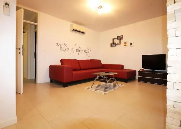 Lorena Premium By Interhome شقة *