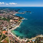 Lorena Premium By Interhome Porec